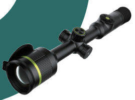 PEGASUS Serie Thermische Beeldvorming Monoculair met 1440×1080 OLED Display ≤30 mK@f/1.0 NETD en 50mm F1.0 Lens